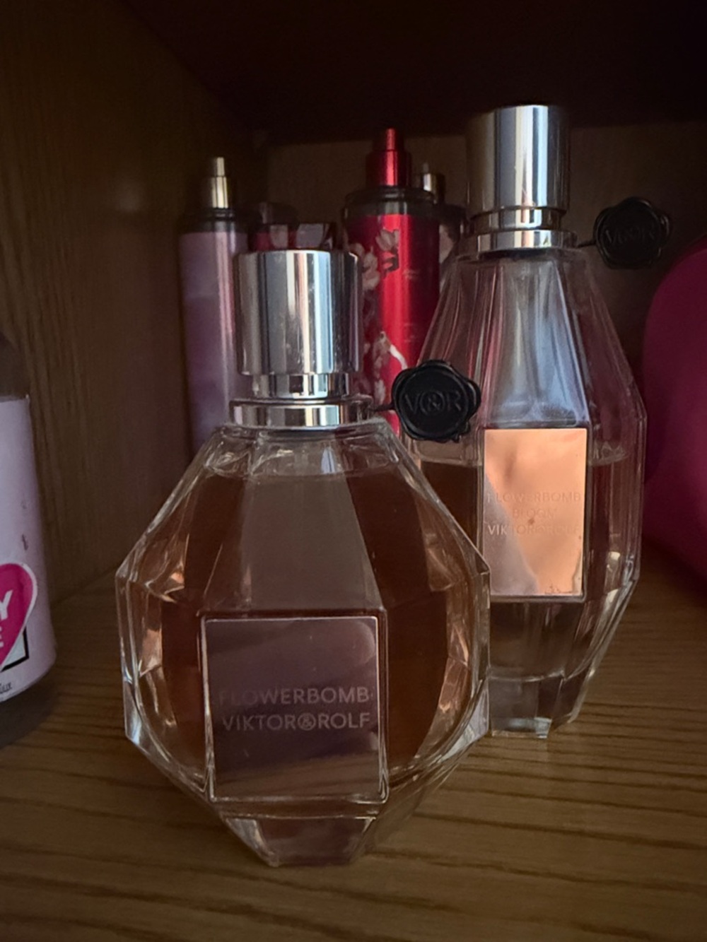Viktor & Rolf Flowerbomb Duo - Pink and Amber Bottles